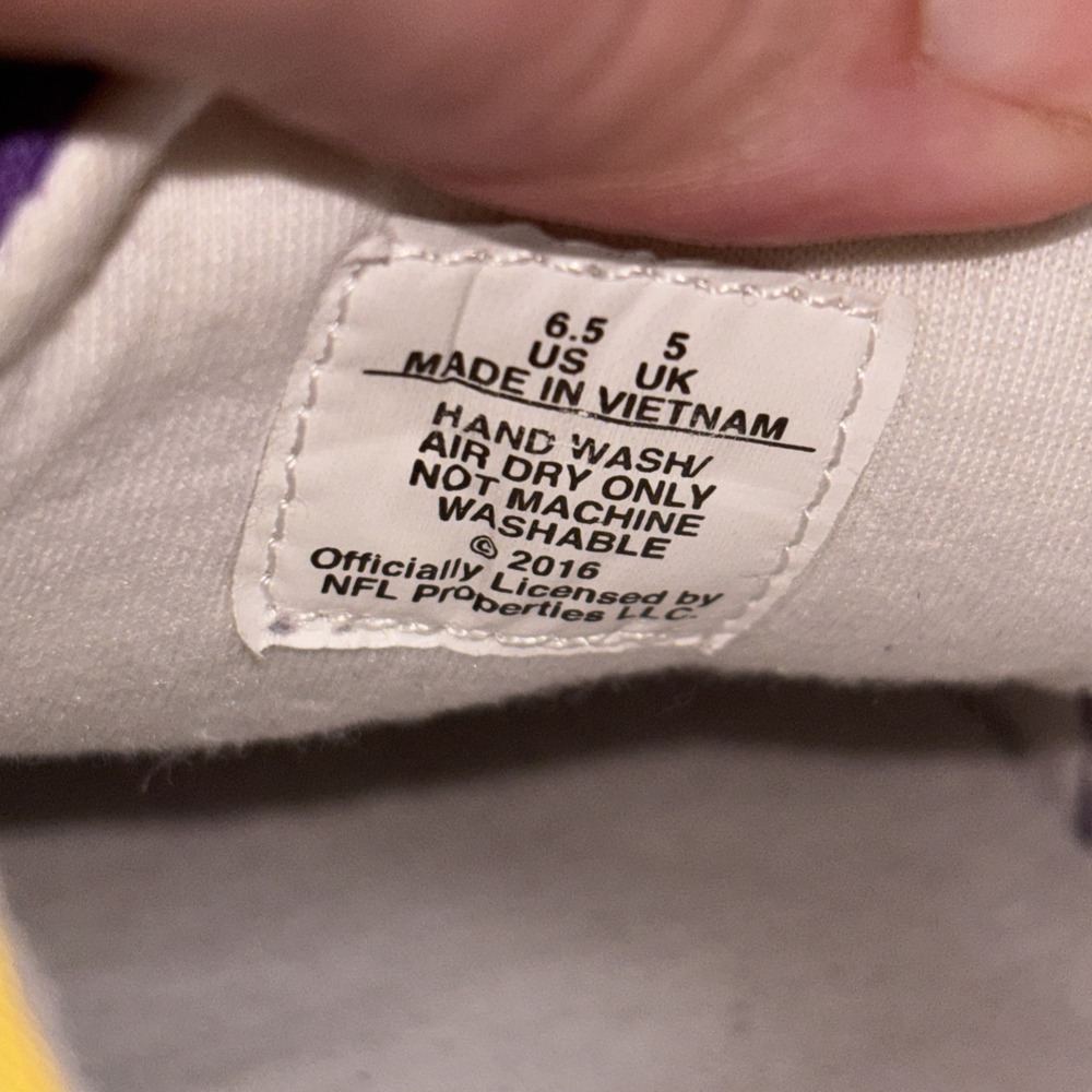 NFL Womens Sz 6.5 Minnesota I Love The Vikings Football Canvas Shoes Purple - Picture 9 of 13